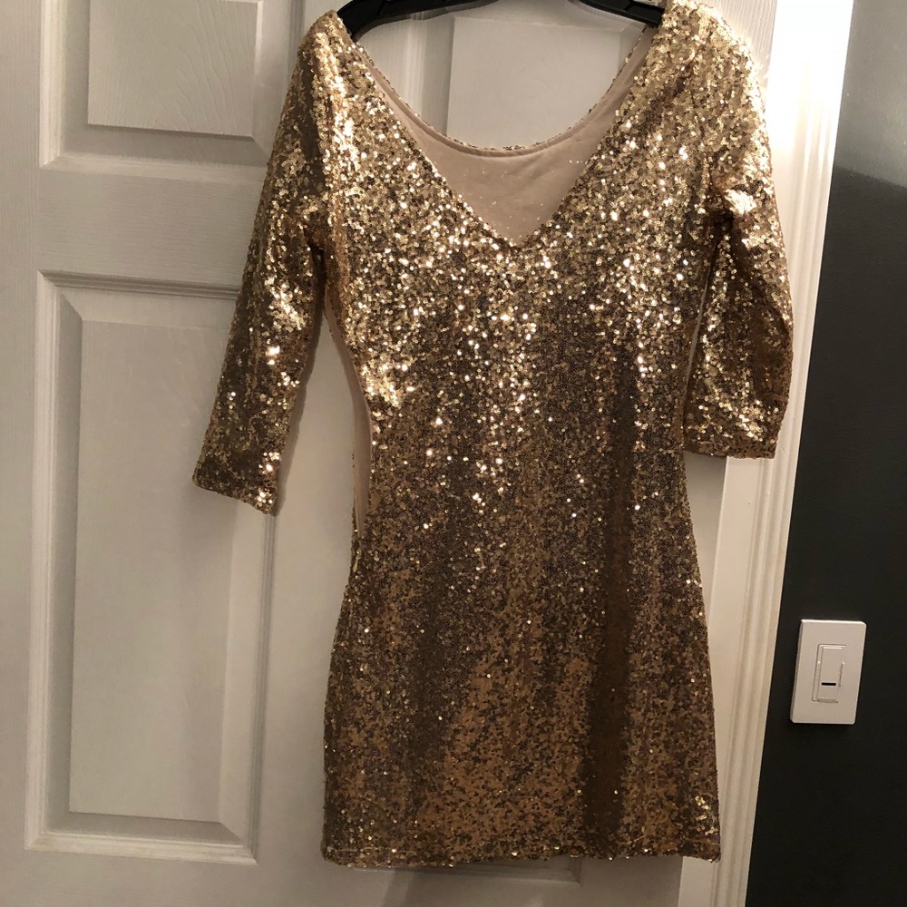 Gold sequin minidress NYE - Picture 3 of 4